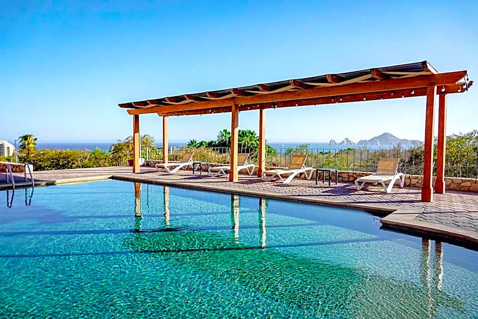 Sunrock Hotel & Suites