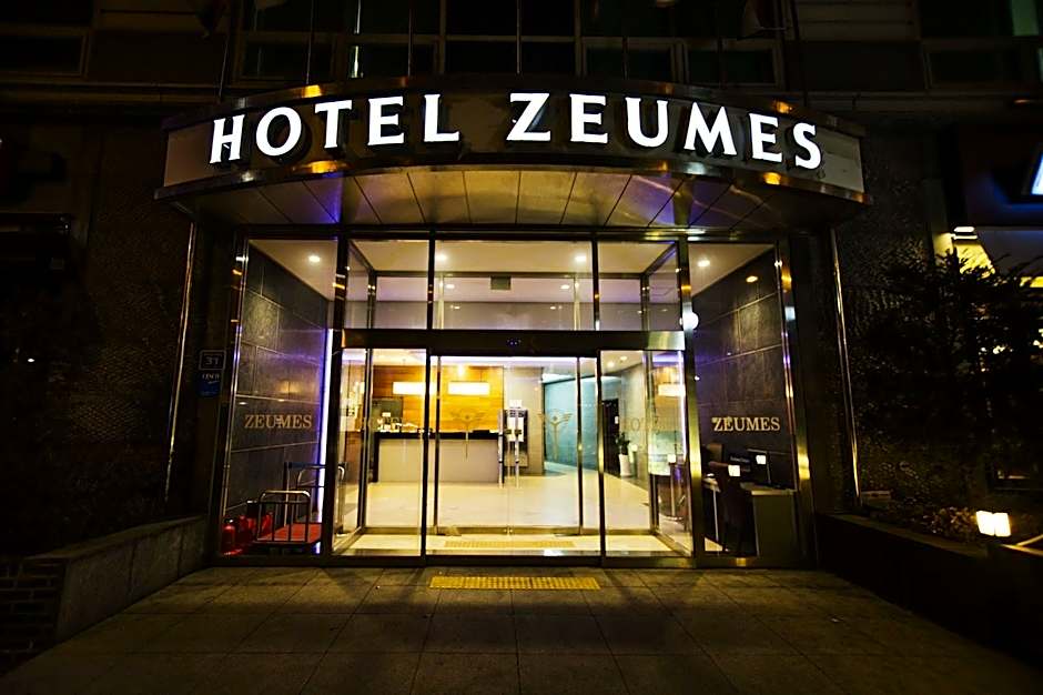 Incheon Airport Hotel Zeumes