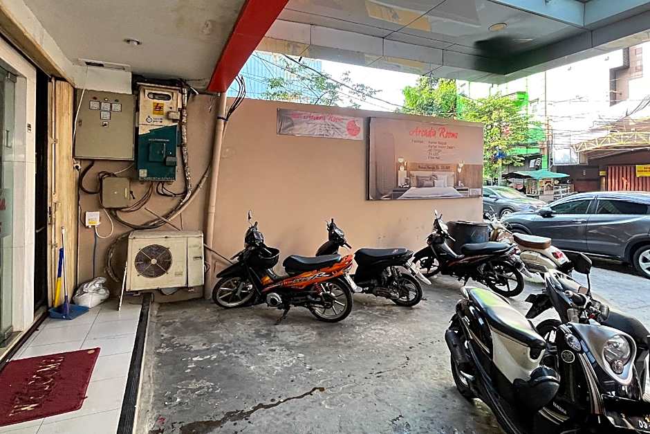 Arcadia Rooms RedPartner