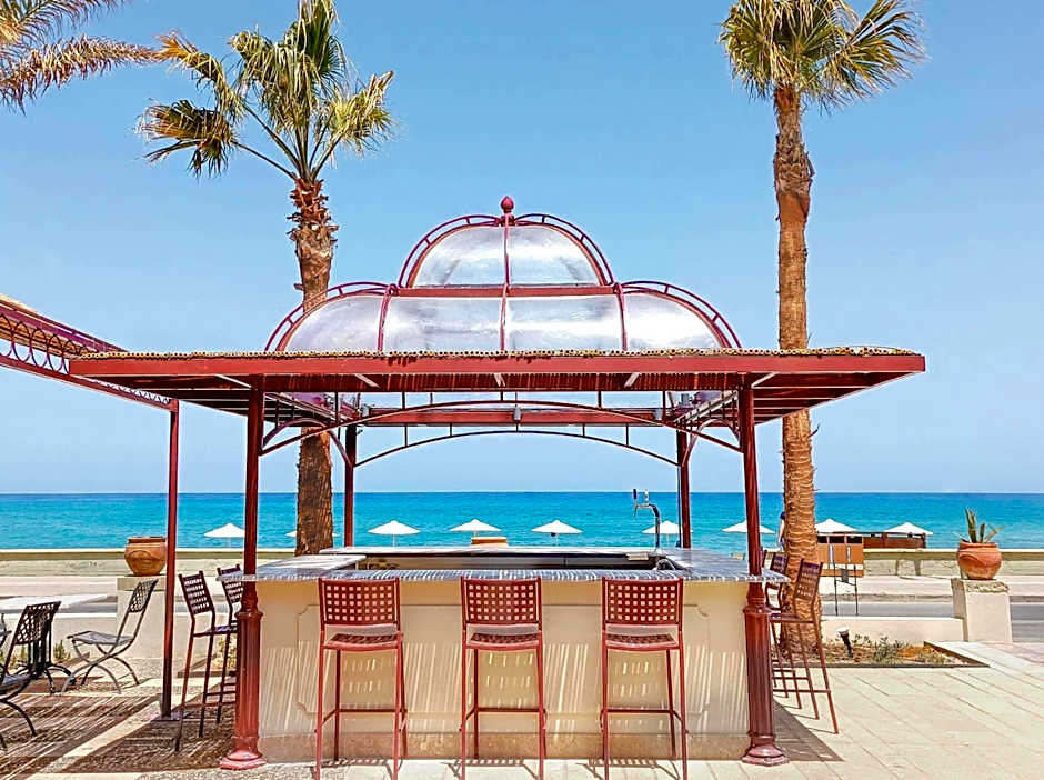 Grecotel Plaza Beach House