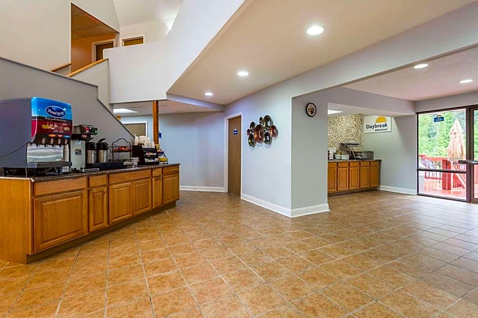 Days Inn by Wyndham Chincoteague Island