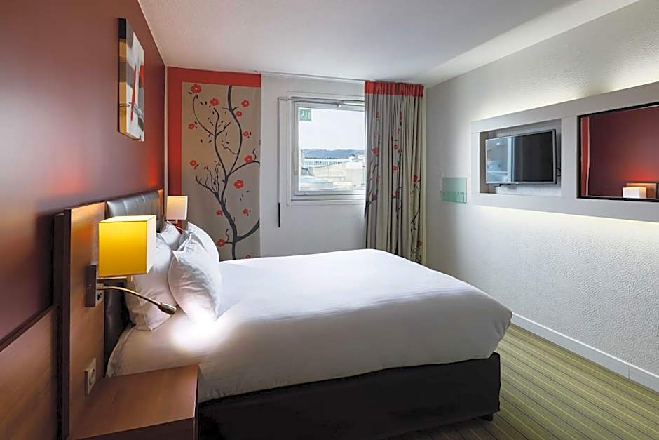 Holiday Inn Clermont Ferrand Centre By IHG