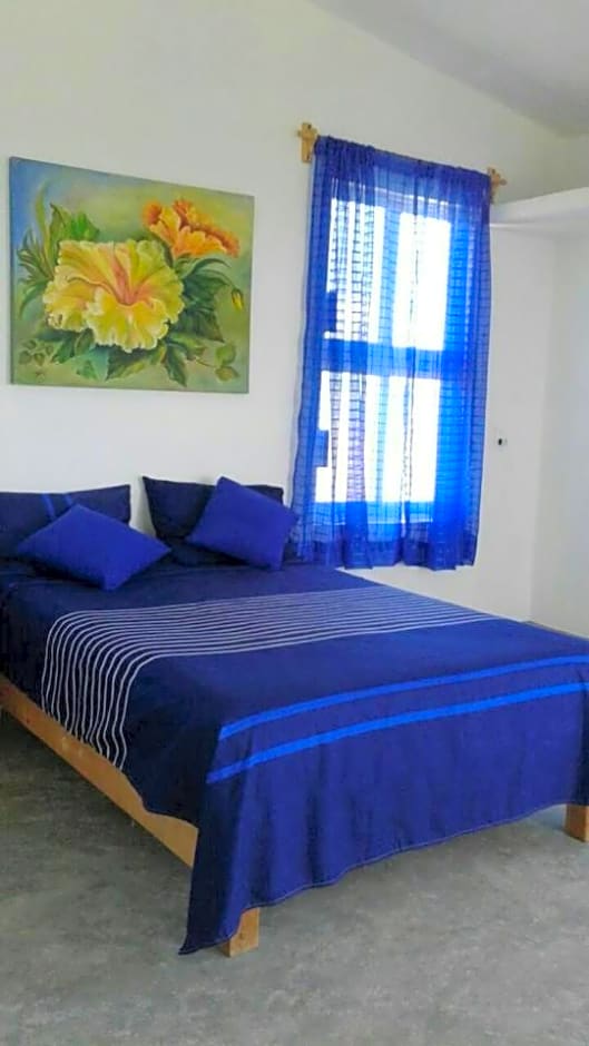 Casa Colibrí Agua Blanca