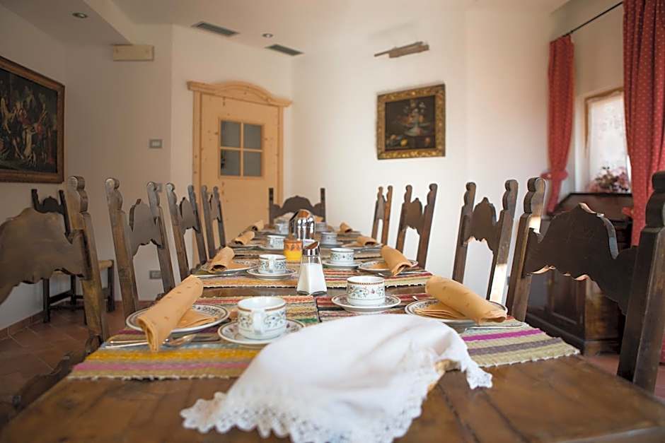 Castelir Suite Hotel