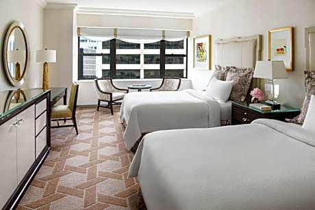 ACCESSIBLE SUPERIOR 2 DOUBLE BEDS