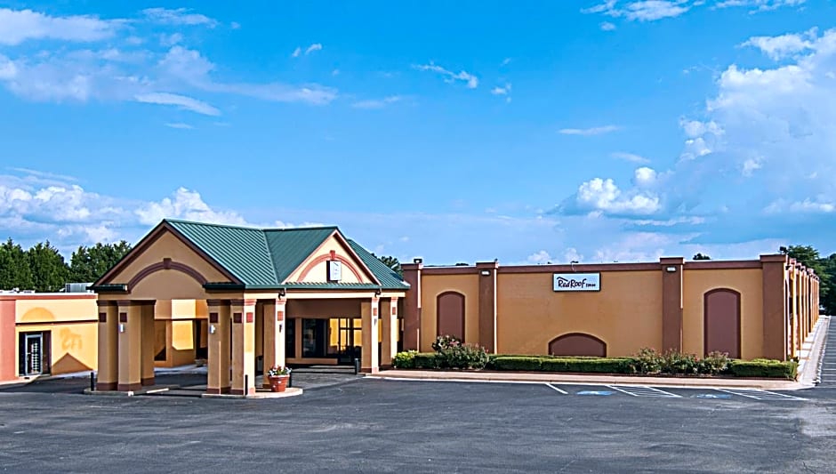 Red Roof Inn Forsyth