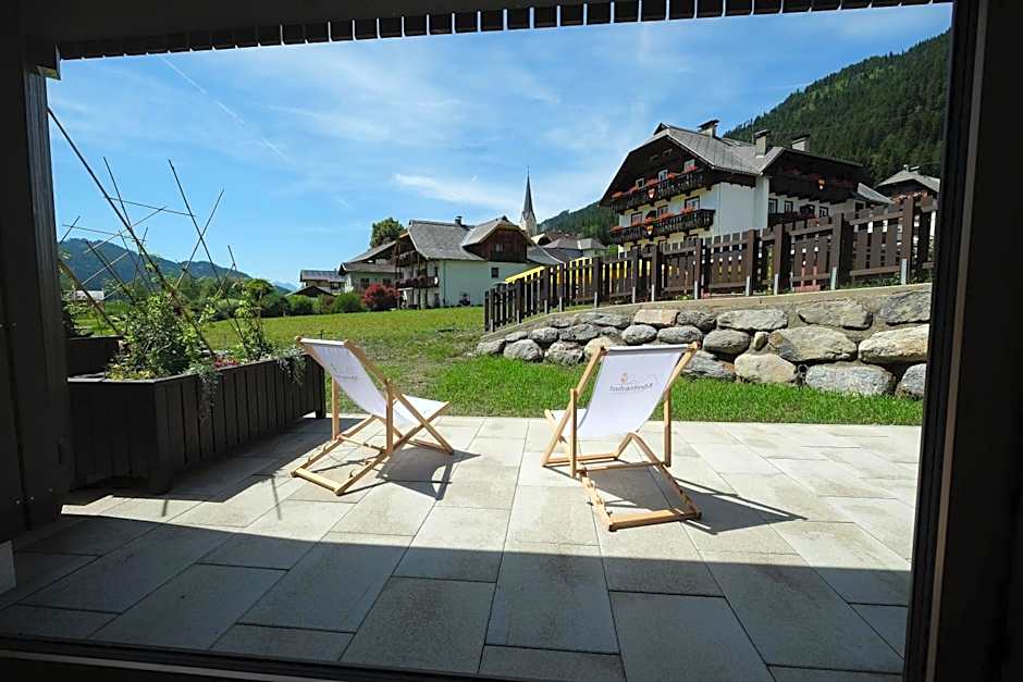 SeeHotel & SeeApartments Kärntnerhof- direkt am See!