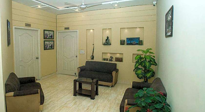 Hotel Sarovar Regency