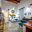 Las Mariposas Hotel & Studios