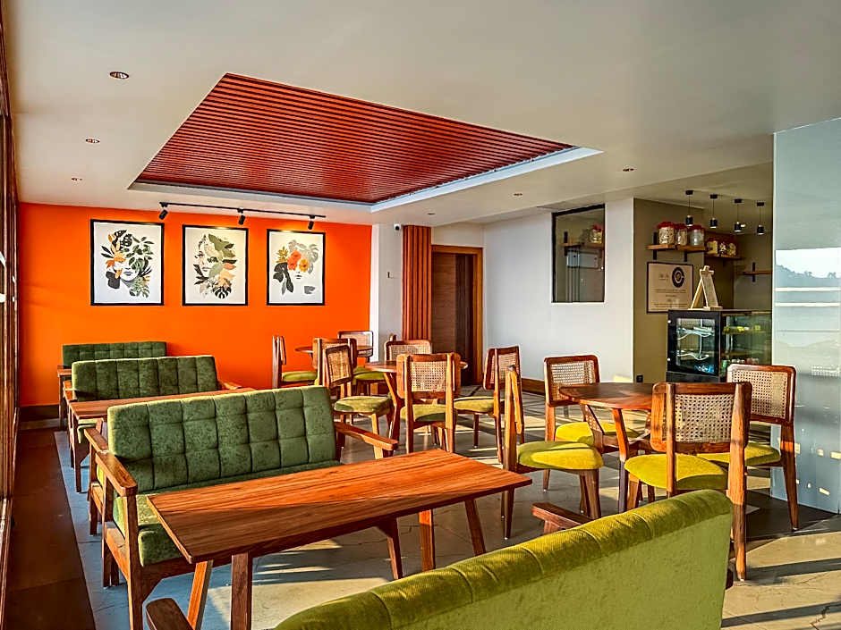Tripli Hotels M & Resort