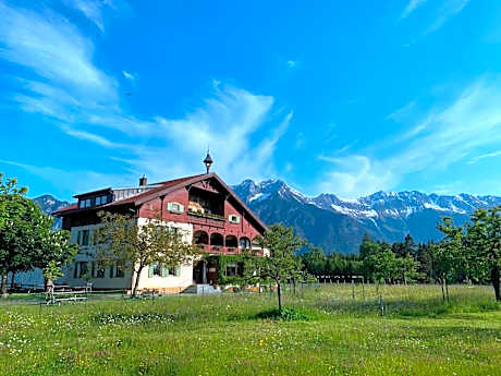 Landhotel Gasthof Eichhof Natters