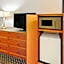 La Quinta Inn & Suites by Wyndham Santa Fe
