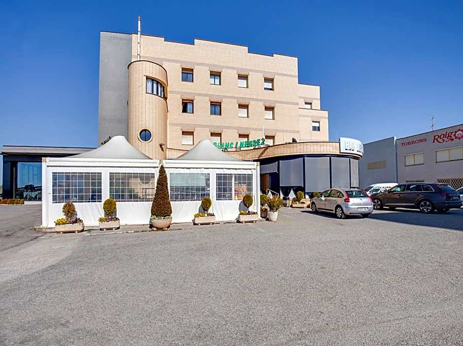 Hotel Restaurante Blanc I Negre 2