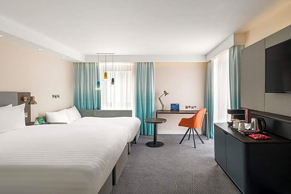 Holiday Inn Lincoln By IHG