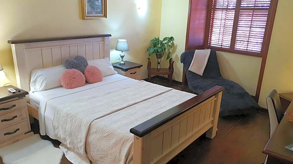 Hotel Rural La Raya 1866