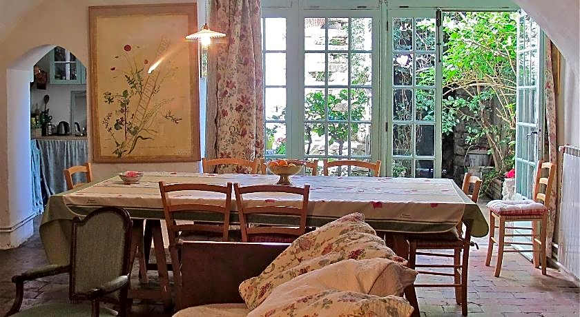 Les Asphodeles Amelie