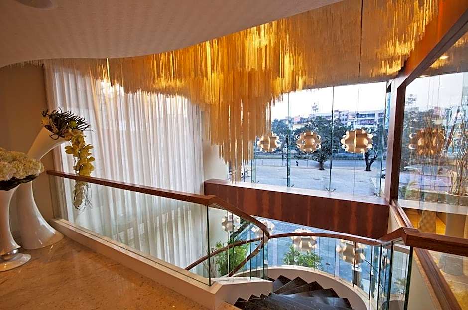 Celesta Hotel