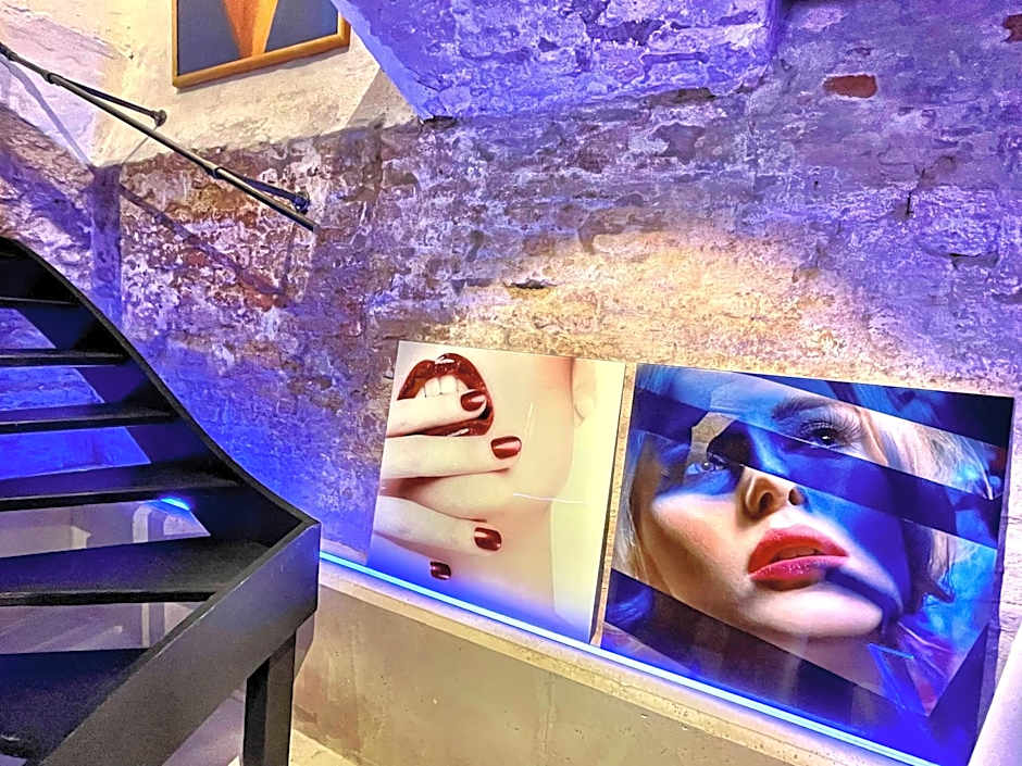 Atelier Raamwerk City Atelier Apartment for Friends and Families 125m2!