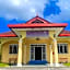 ANGGERIK IMPIAN HOTEL -Best for Travellers at Kuala Berang