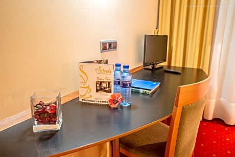 Double Single Use Standard