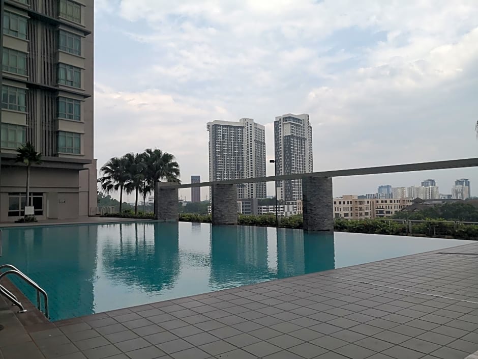 Work FrHome,10AM-6PM DAY USE, Shaftsbury@Cyberjaya