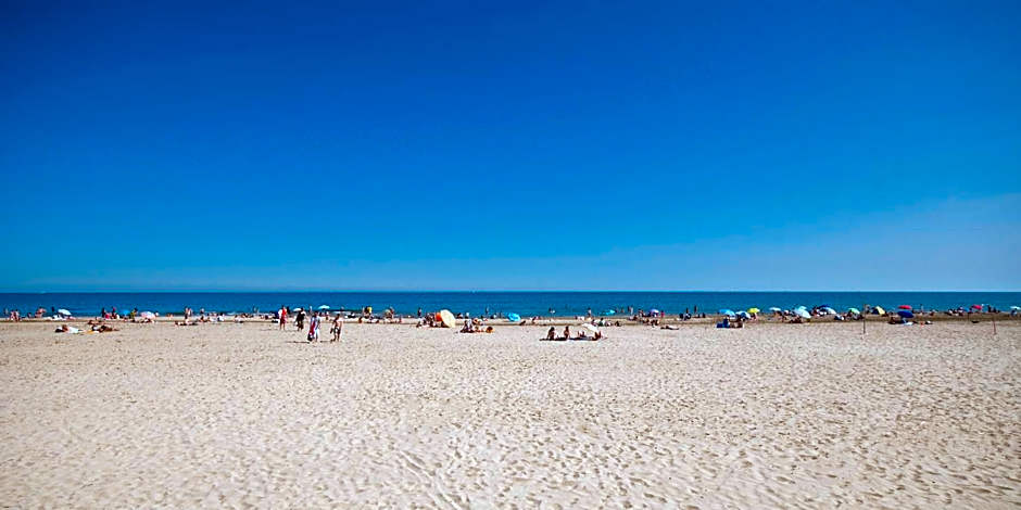 HOLIDAYLAND BAIE DES OLIVIERS VILLA 36m2 1chambre fermée 6 couchages ou VILLA 41M2 2chambres fermées 7 couchages