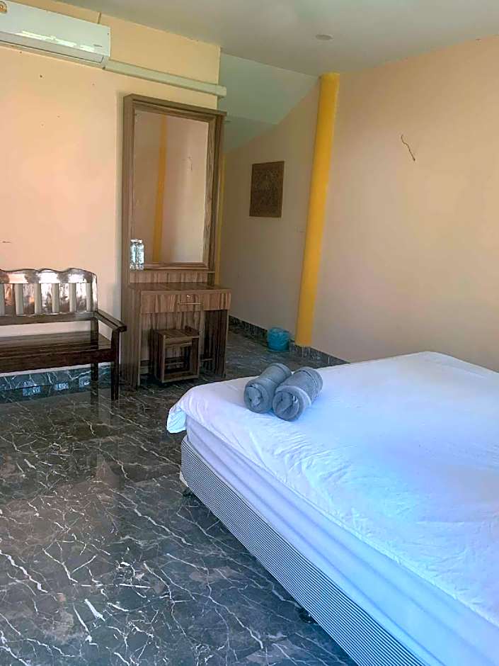 Aroma Pai Spa Hotel