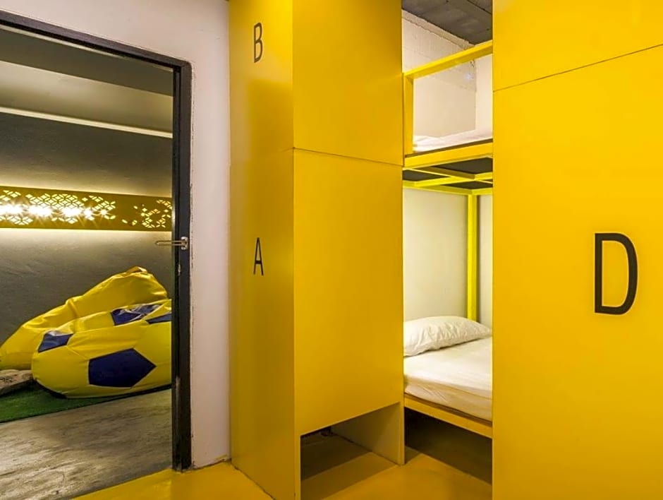 Fulfill Phuket Hostel