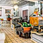OYO Cameron Historic Hotel Brownsville I-69E
