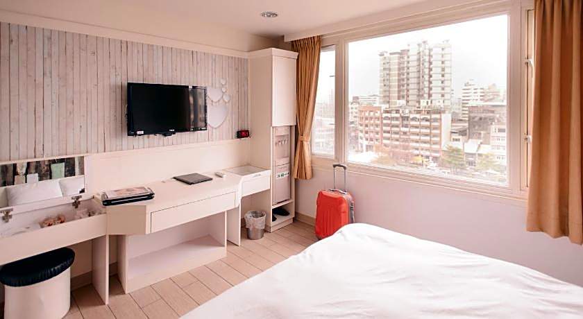 Kiwi Express Hotel -Zhongzheng Rd