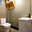 La Suite Hotel
