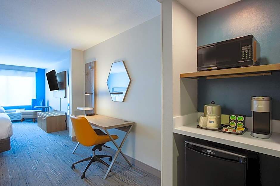 Holiday Inn Express & Suites Bradenton East-Lakewood Ranch By IHG