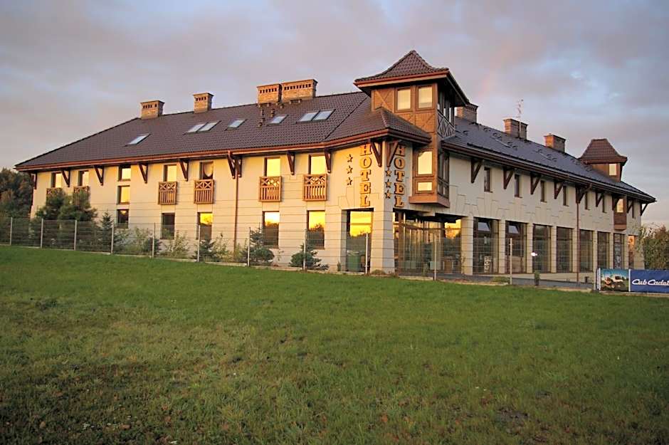 Hotel & Restauracja Timberland