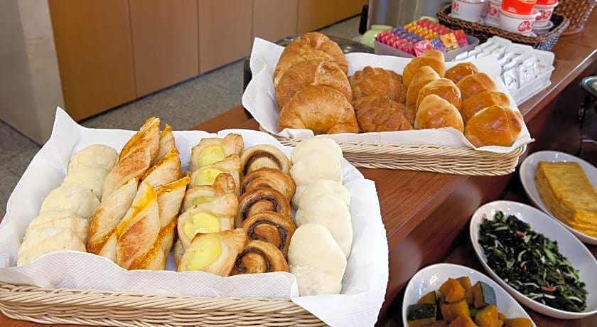 Kuretake-Inn Act Hamamatsu