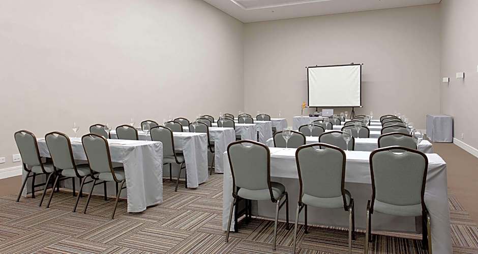 Golden Tulip Sao Jose Dos Campos