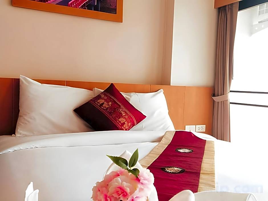 Sakura Boutique Hotel