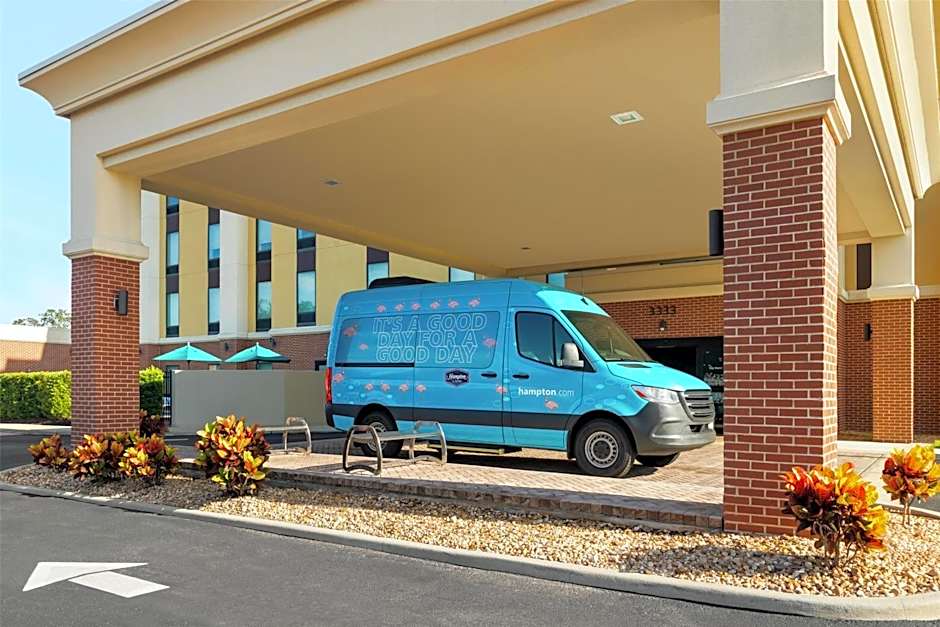 Hampton Inn - Suites by Hilton Tampa Busch Gardens Area