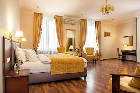 Economy Apartment