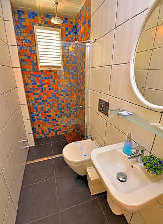 Suite with Garden View