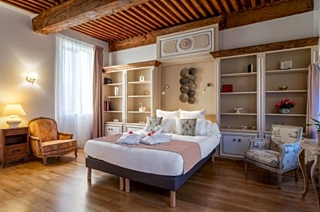 Deluxe Double Room with Bath