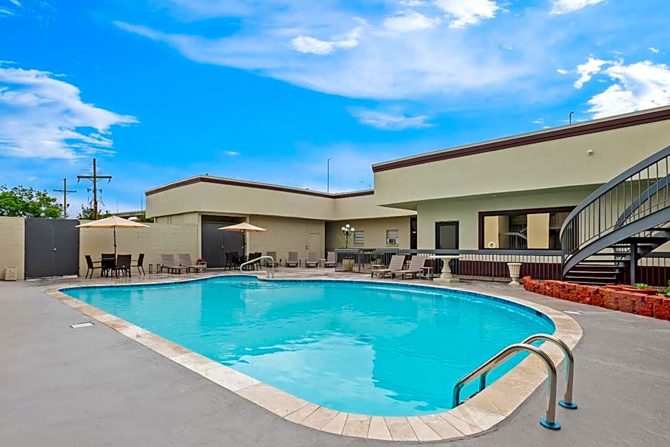 Quality Inn Harvey - New Orleans