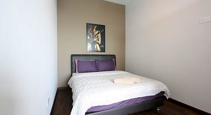 New Luxury Shamrock Beach Villas Seaview