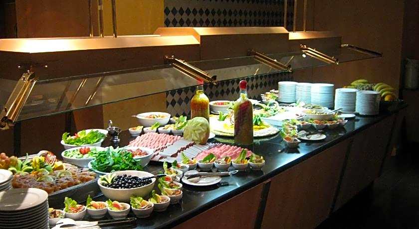 New Madina Hotel By IHG