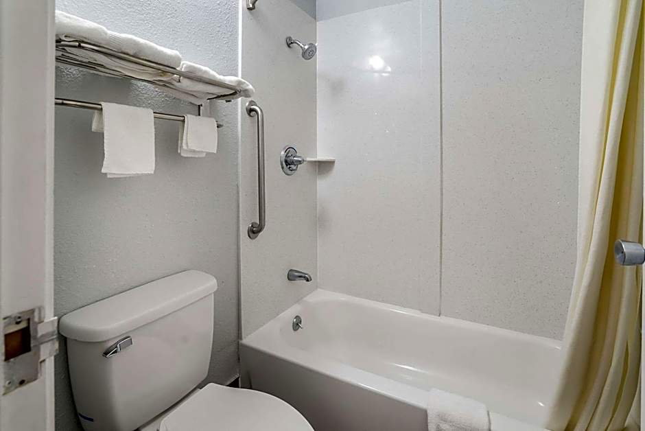 Quality Inn Greer - Greenville