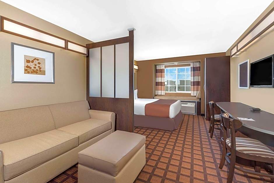 Microtel Inn & Suites by Wyndham Midland