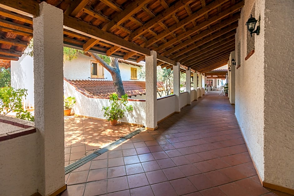 TH Gioiosa Marea – Capo Calava Village