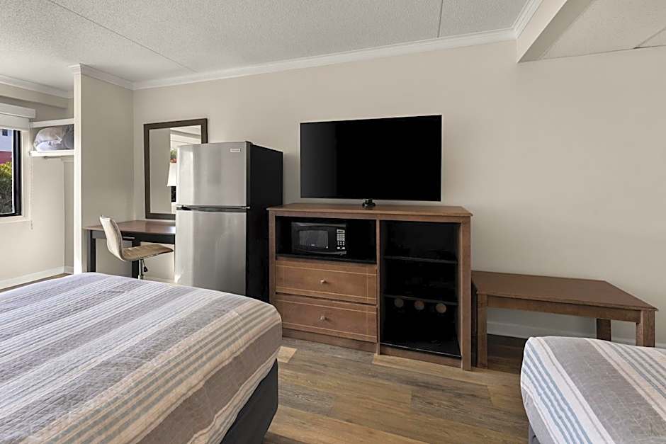 Atlantic Oceanside Dewey