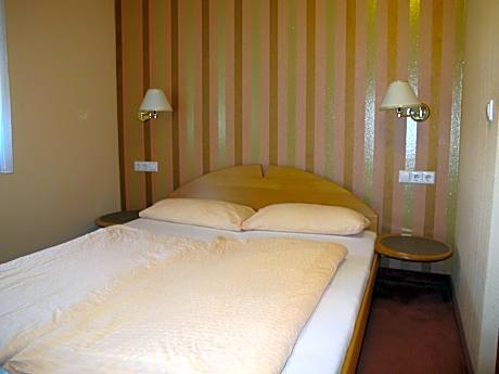 Single Room with Shower