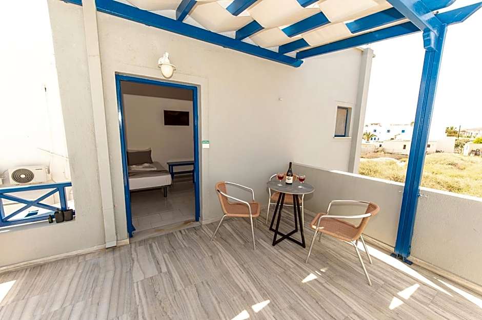 Lunar Seaside Hotel