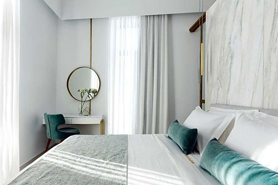 Mirabile Luxury Suites